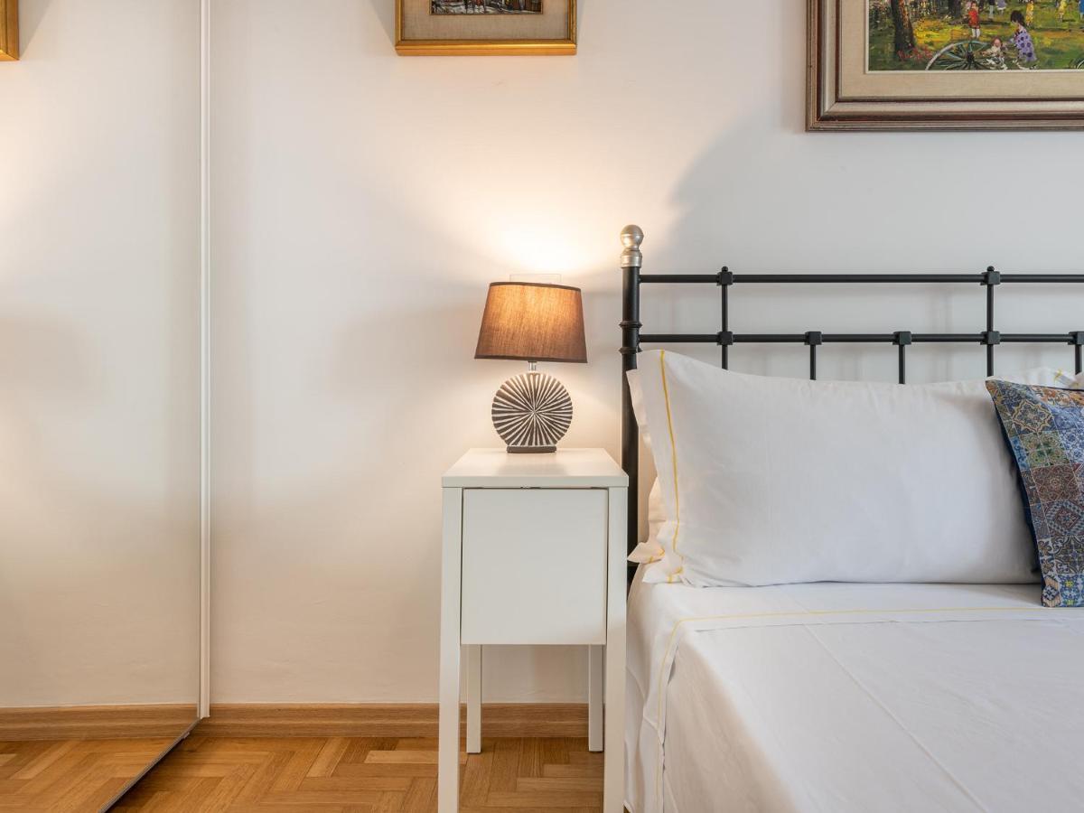 Apartment On Shopping Street กาญารี ภายนอก รูปภาพ